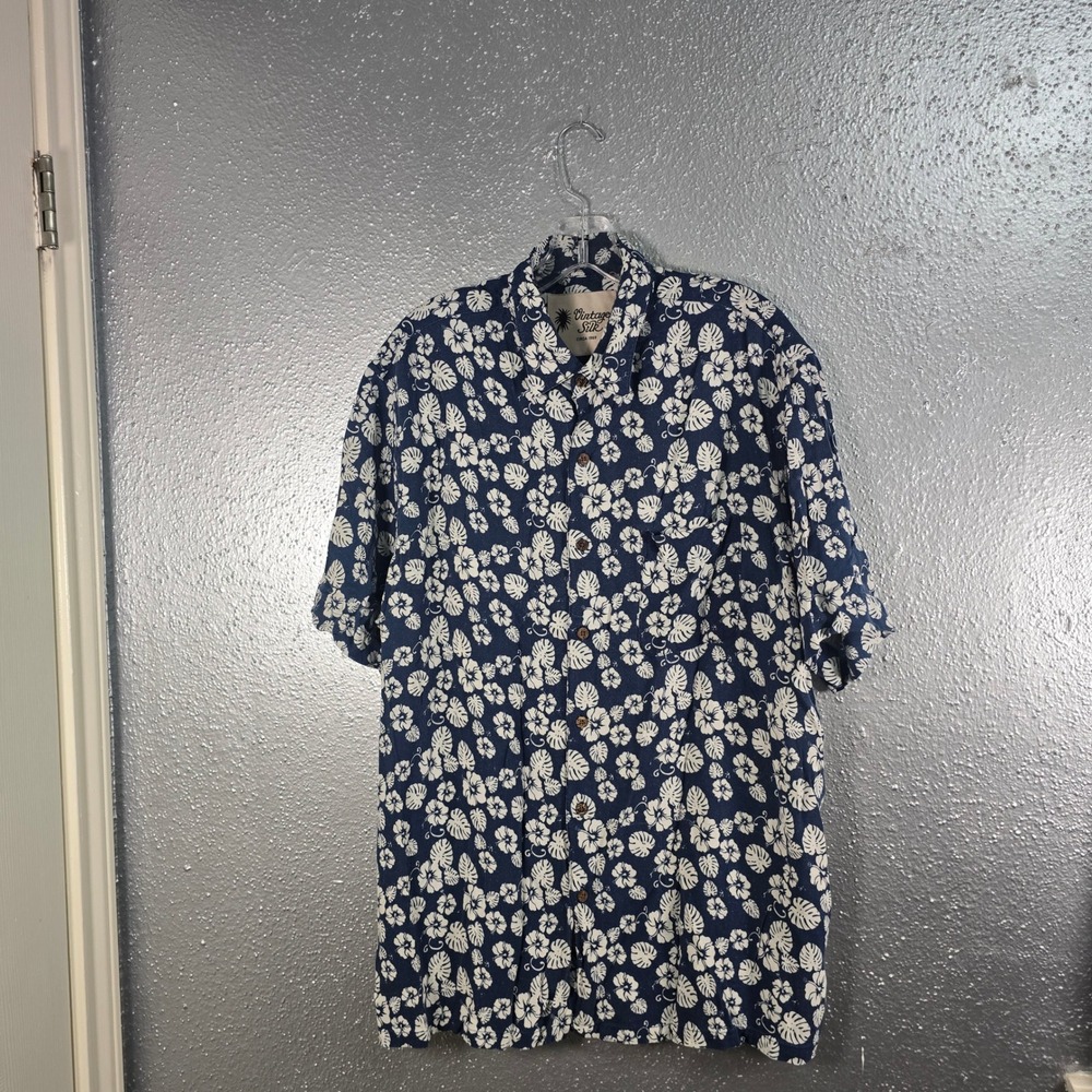 Vintage Silk Circa 1969 Mens XL Navy Blue Floral Hibiscus Silk Blend Shirt